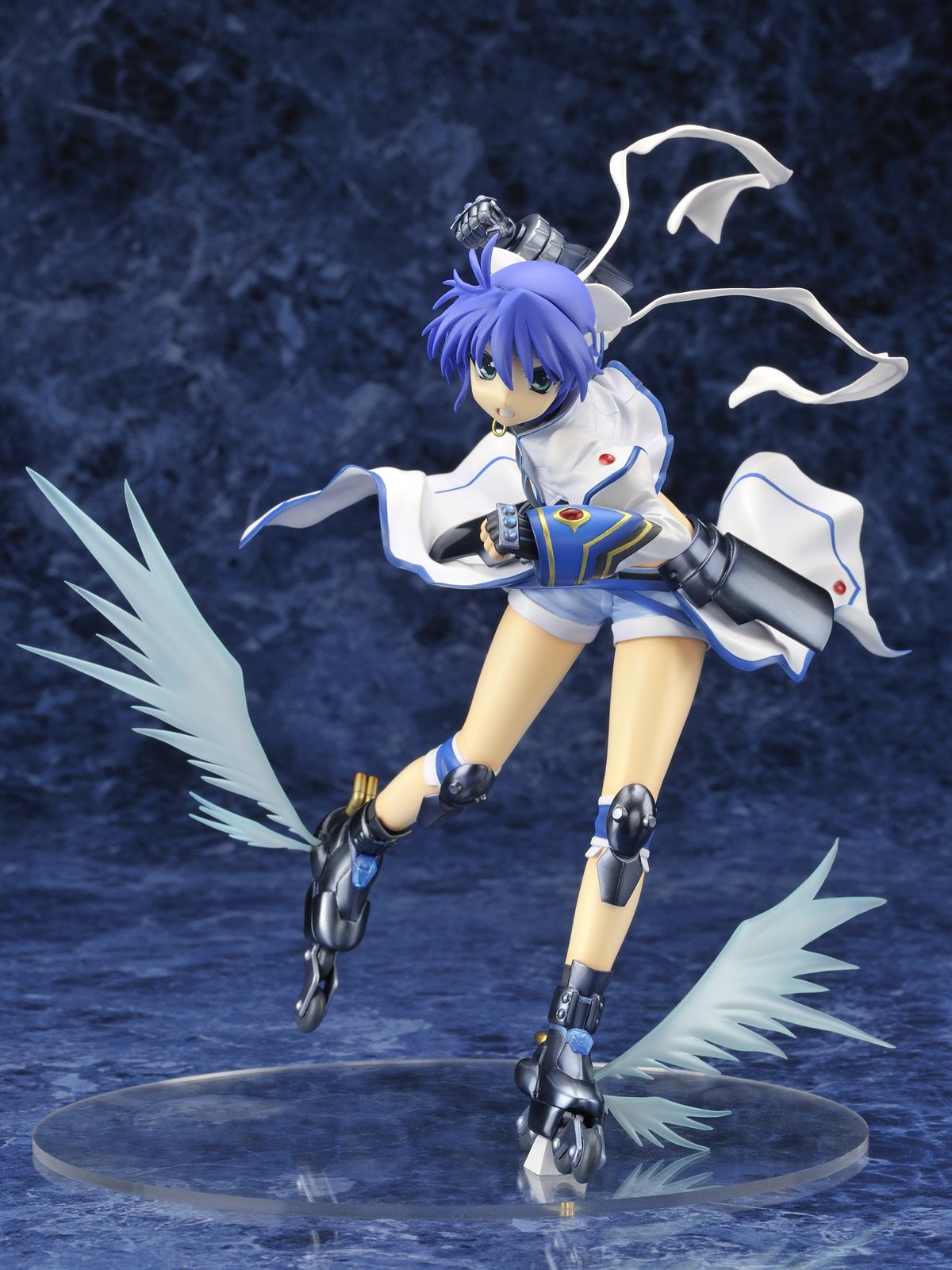 Amazon | 魔法少女リリカルなのはStrikerS スバル・ナカジマ (1/7